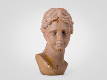 Скульптура «Голова женщины» в стиле прованс