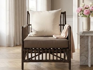 Кресло (ротанг) коричневого цвета в стиле лофт